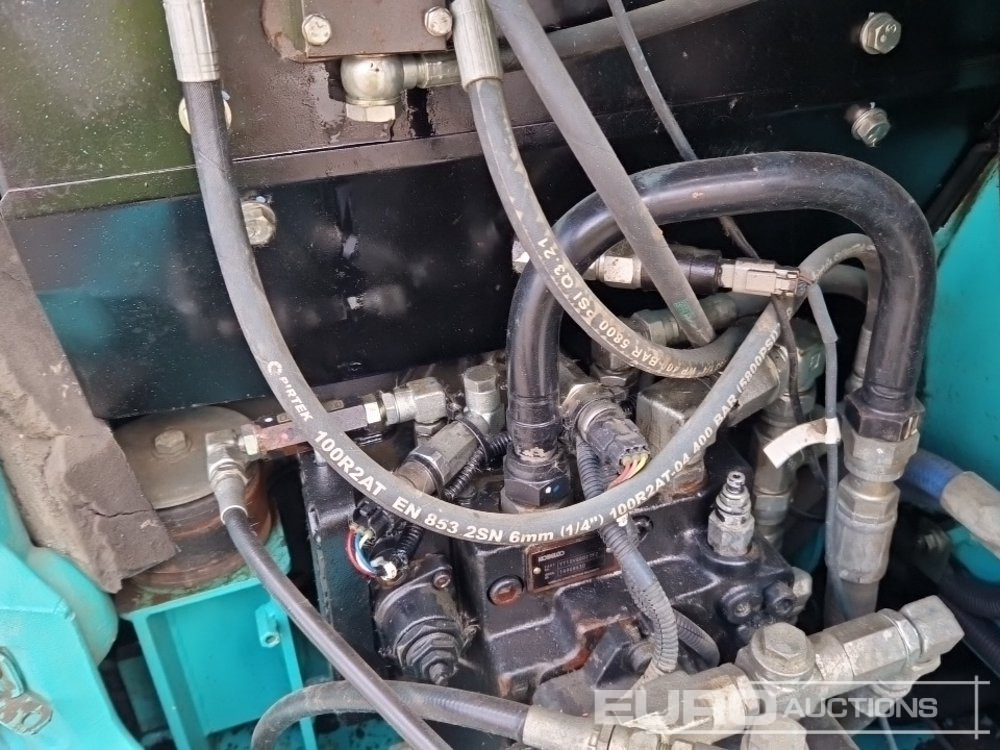 Mini escavadeira 2014 Kobelco SK85MSR-3E: foto 32
