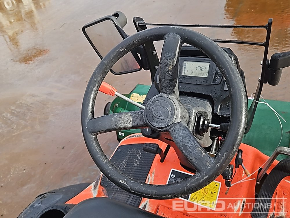 Cortador de grama 2014 Kubota F3090: foto 34 Cortador de grama 2014 Kubota F3090: foto 34