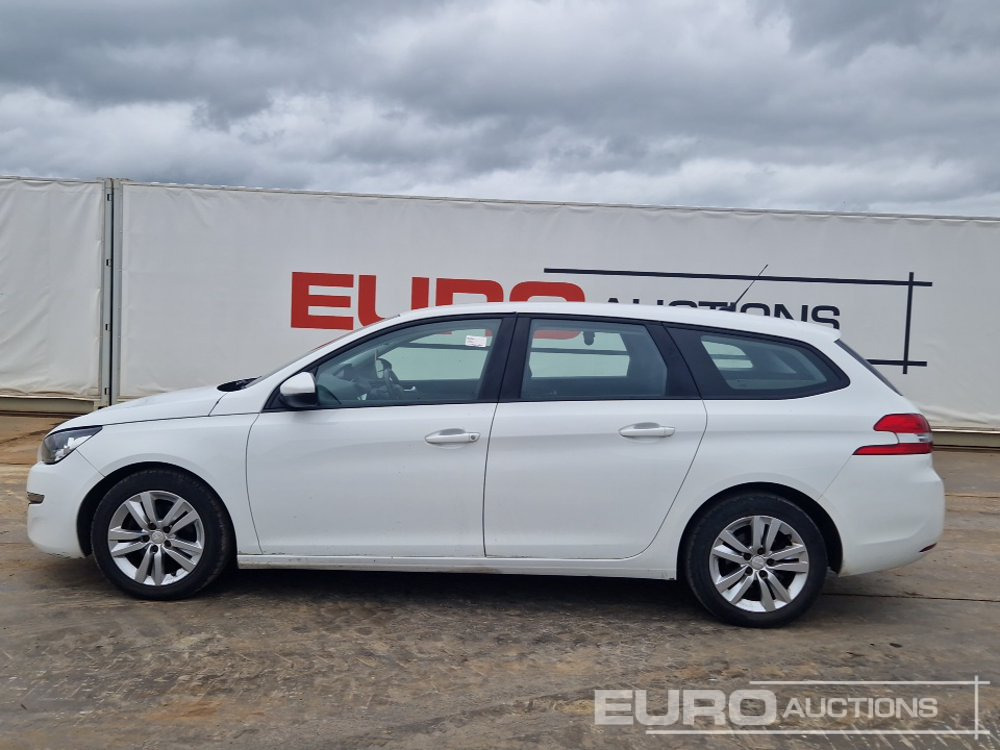 2014 Peugeot 308 - Automóvel: foto 2 2014 Peugeot 308 - Automóvel: foto 2