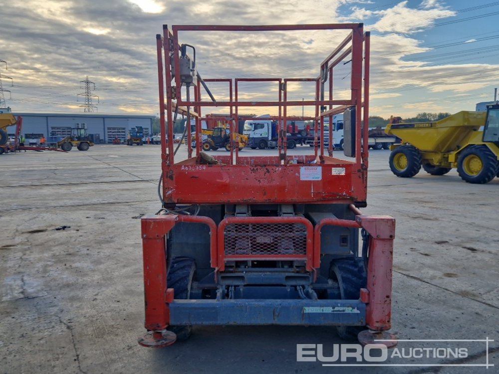 2014 SkyJack SJ6826RT - Plataforma aérea: foto 2 2014 SkyJack SJ6826RT - Plataforma aérea: foto 2