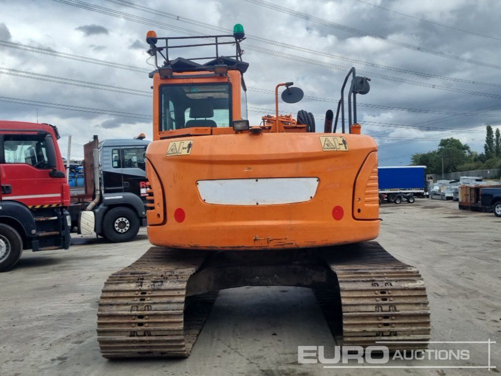 2015 Doosan DX140LCR-3 - Escavadora de rastos: foto 4 2015 Doosan DX140LCR-3 - Escavadora de rastos: foto 4