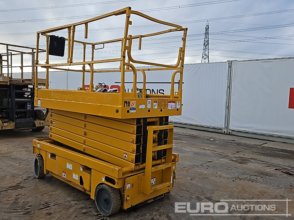 2015 Haulotte Compact 14 - Plataforma aérea: foto 3 2015 Haulotte Compact 14 - Plataforma aérea: foto 3