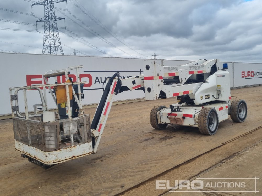 2015 JLG M450AJ - Plataforma aérea: foto 1 2015 JLG M450AJ - Plataforma aérea: foto 1