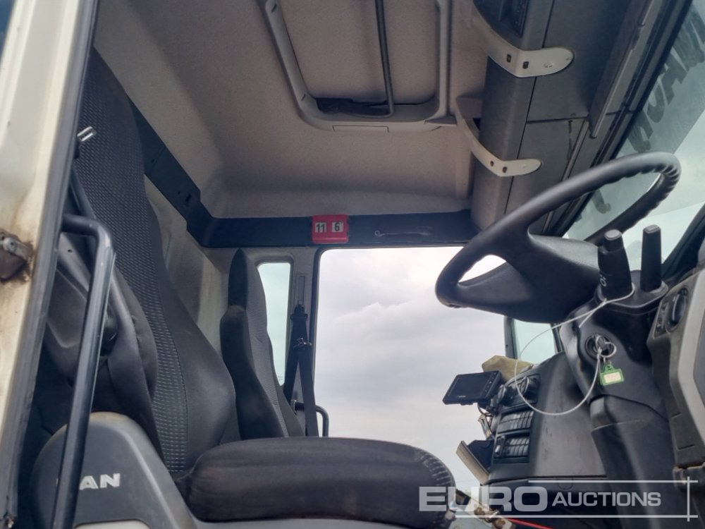 Caminhão basculante 2015 MAN TGS 35.400: foto 29