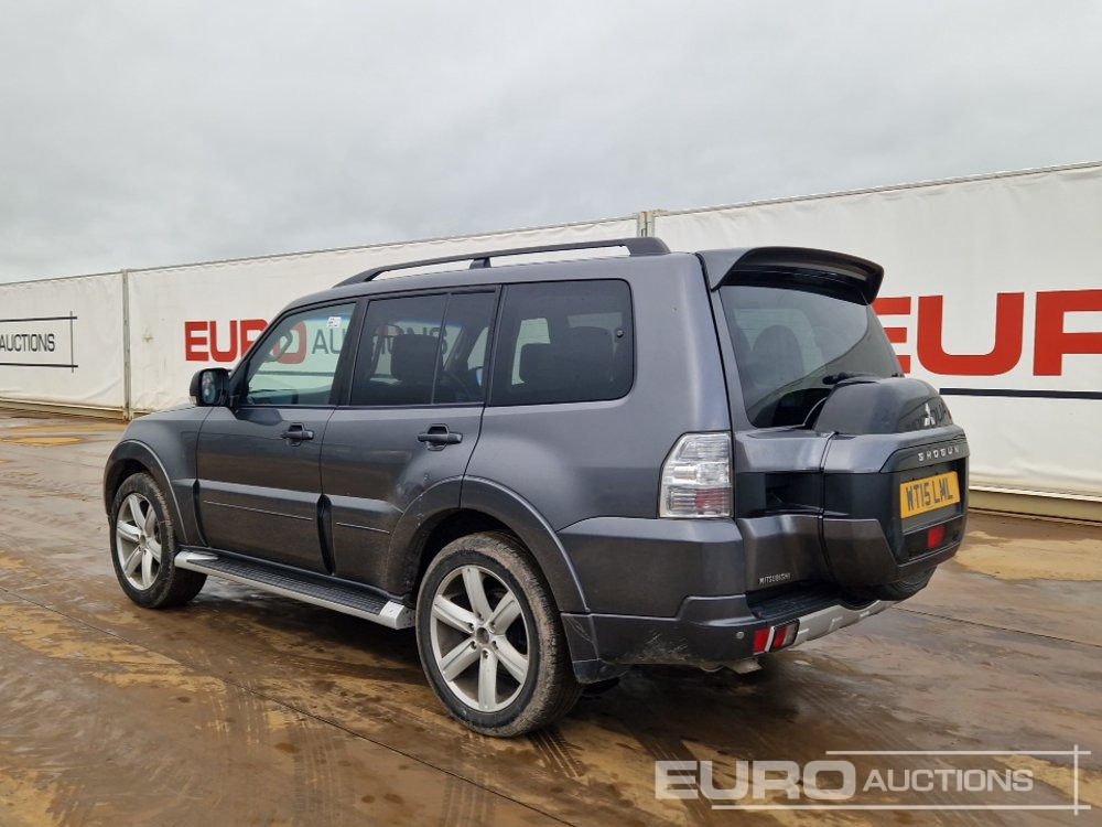 2015 Mitsibushi SHOGUN - SUV: foto 3 2015 Mitsibushi SHOGUN - SUV: foto 3