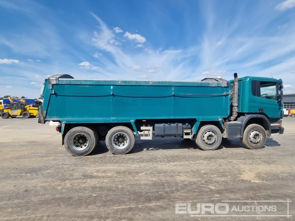 Caminhão basculante 2015 Scania P370: foto 6