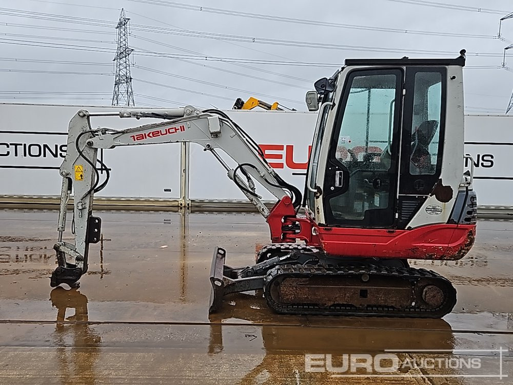 2015 Takeuchi TB228 - Mini escavadeira: foto 2 2015 Takeuchi TB228 - Mini escavadeira: foto 2