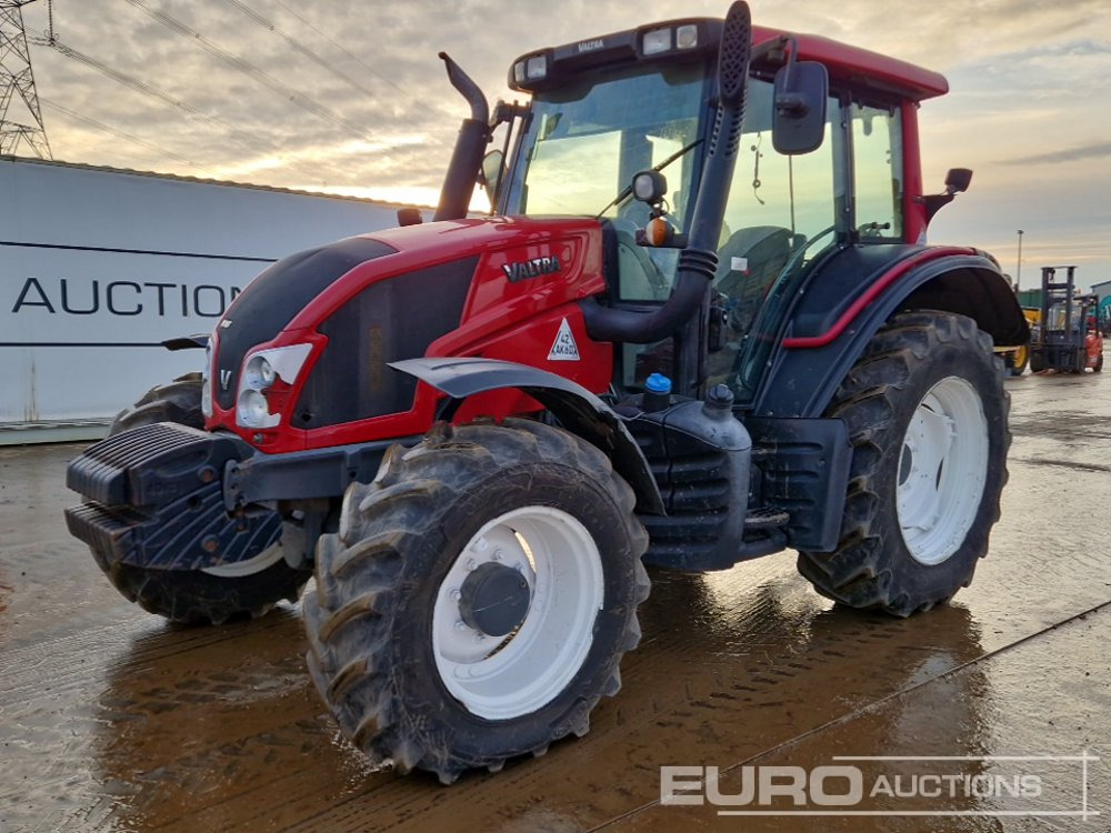 2015 Valtra N103 - Trator: foto 1 2015 Valtra N103 - Trator: foto 1