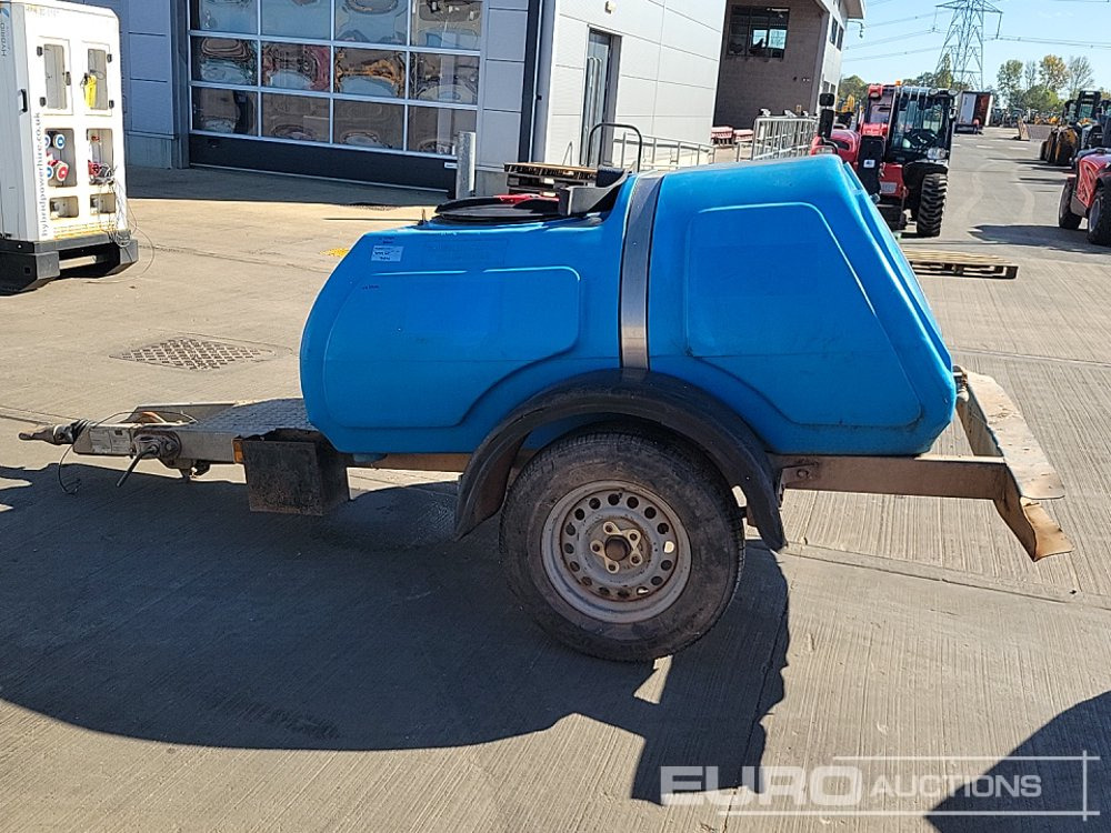 2016 Bowser Supply Single Axle Plastic Water Bowser - Depósito de armazenamento: foto 2 2016 Bowser Supply Single Axle Plastic Water Bowser - Depósito de armazenamento: foto 2