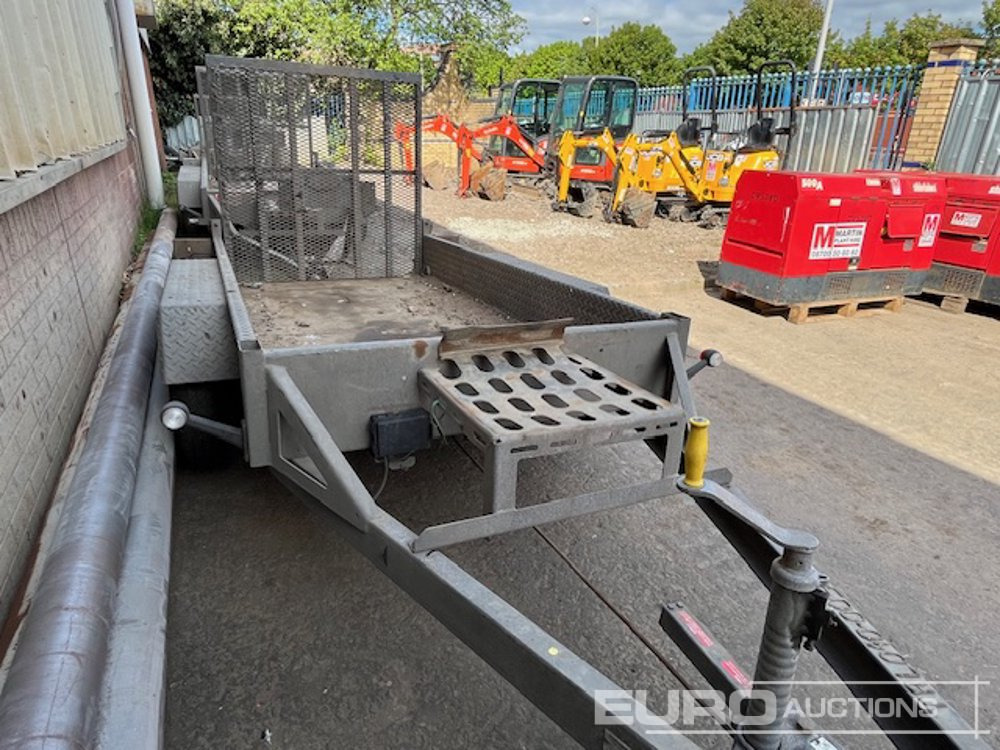 2016 Ifor Williams 2.7 Ton - Reboque porta máquinas: foto 3 2016 Ifor Williams 2.7 Ton - Reboque porta máquinas: foto 3