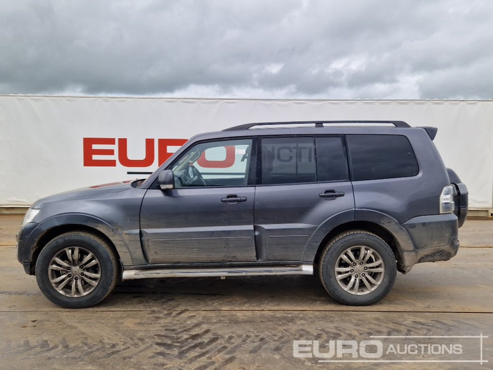 2016 Mitsubishi Pajero - SUV: foto 2 2016 Mitsubishi Pajero - SUV: foto 2