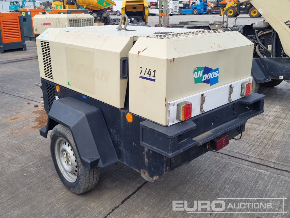 2017 Doosan 741 - Compressor de ar: foto 3 2017 Doosan 741 - Compressor de ar: foto 3