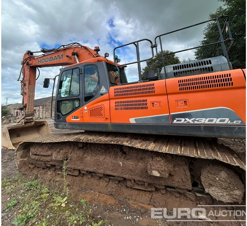 2017 Doosan DX300LC-5 - Escavadora de rastos: foto 2 2017 Doosan DX300LC-5 - Escavadora de rastos: foto 2