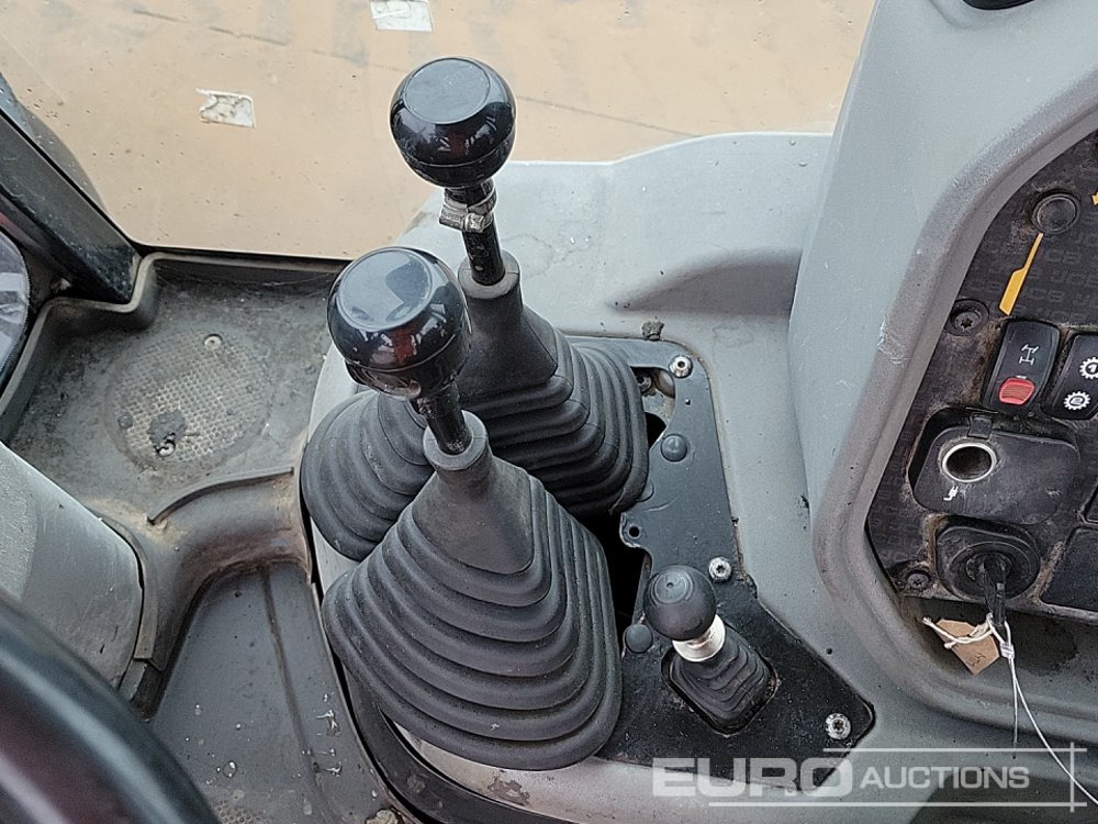 Retroescavadeira 2017 JCB 3CX: foto 27 Retroescavadeira 2017 JCB 3CX: foto 27