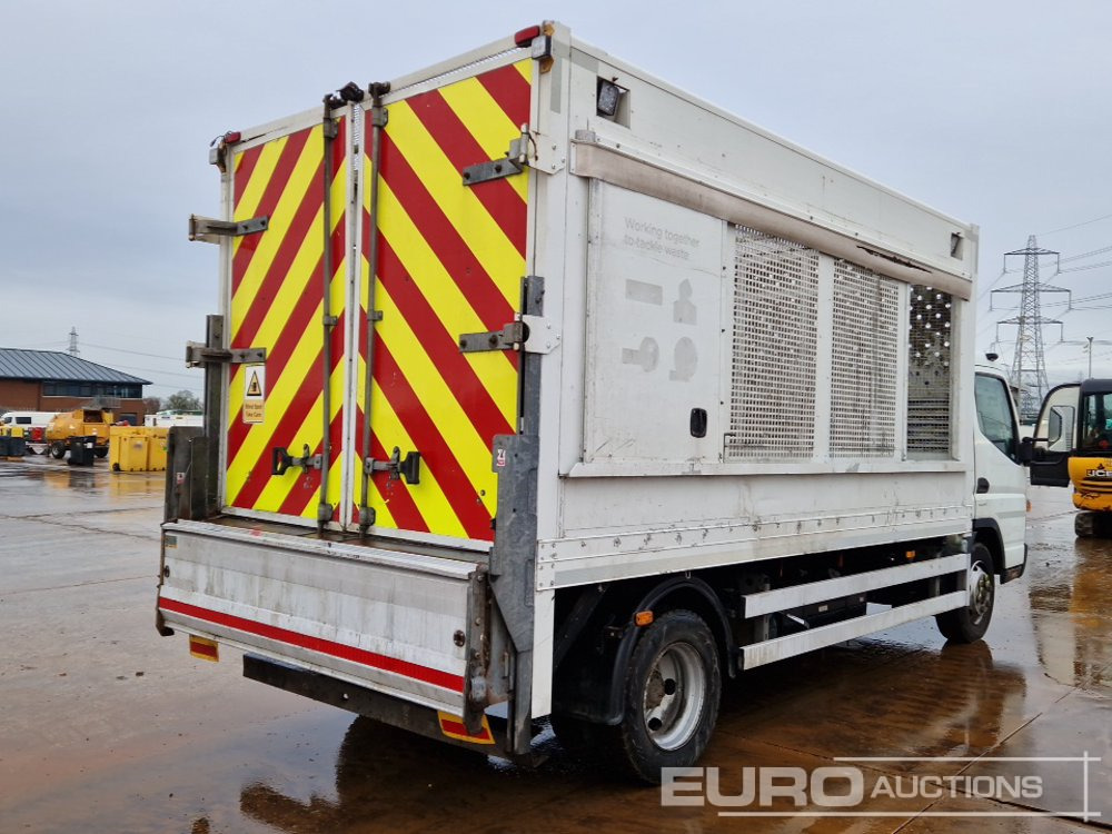 2017 Mitsubishi Canter - Caminhão basculante: foto 5 2017 Mitsubishi Canter - Caminhão basculante: foto 5