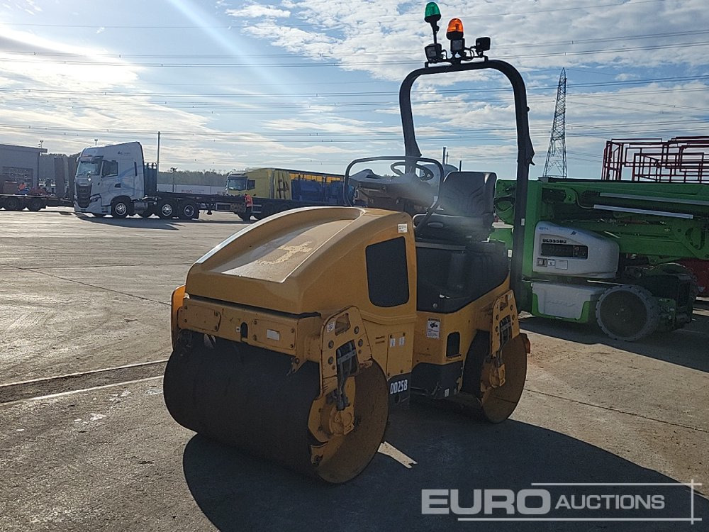 2017 Volvo DD25B - Compactador de asfalto: foto 1 2017 Volvo DD25B - Compactador de asfalto: foto 1