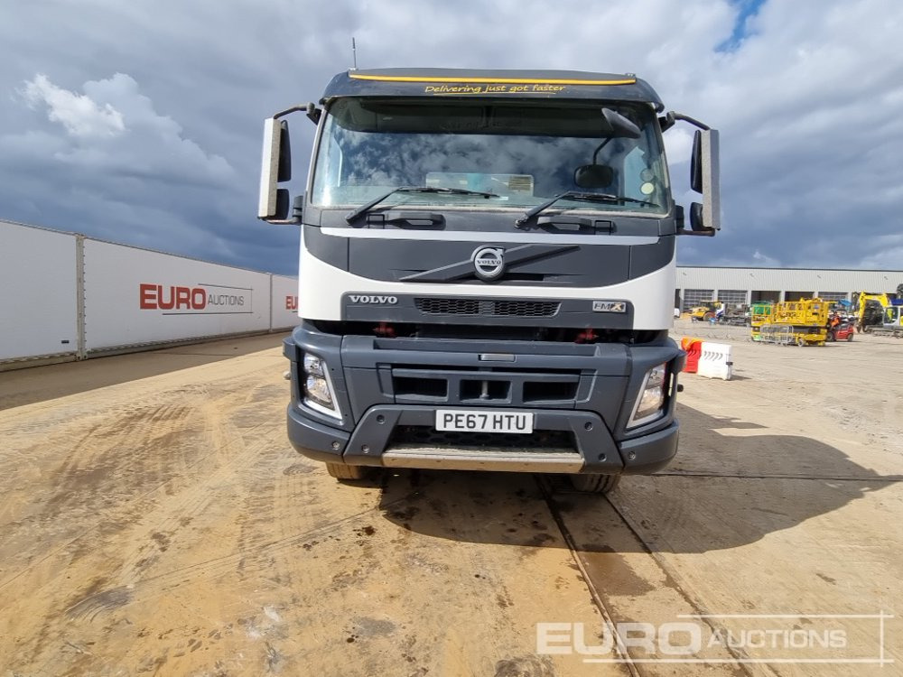 Caminhão basculante 2017 Volvo FMX: foto 8