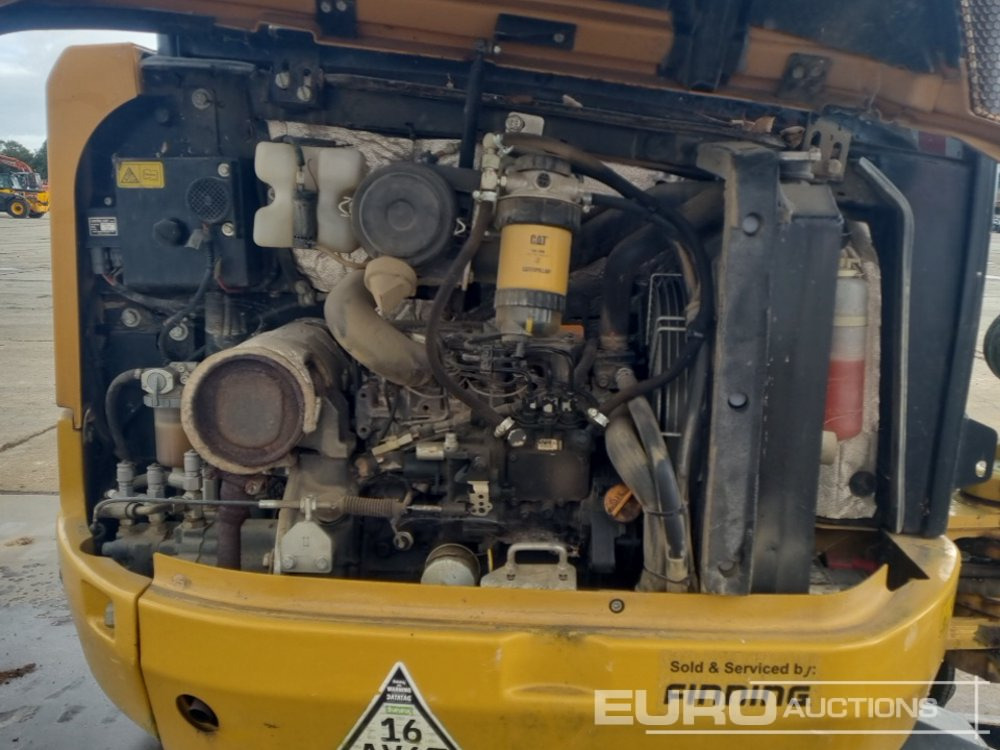 Mini escavadeira 2018 CAT 302.7DCR: foto 31