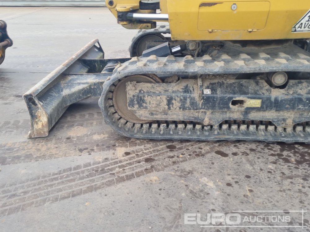 Mini escavadeira 2018 CAT 302.7DCR: foto 9
