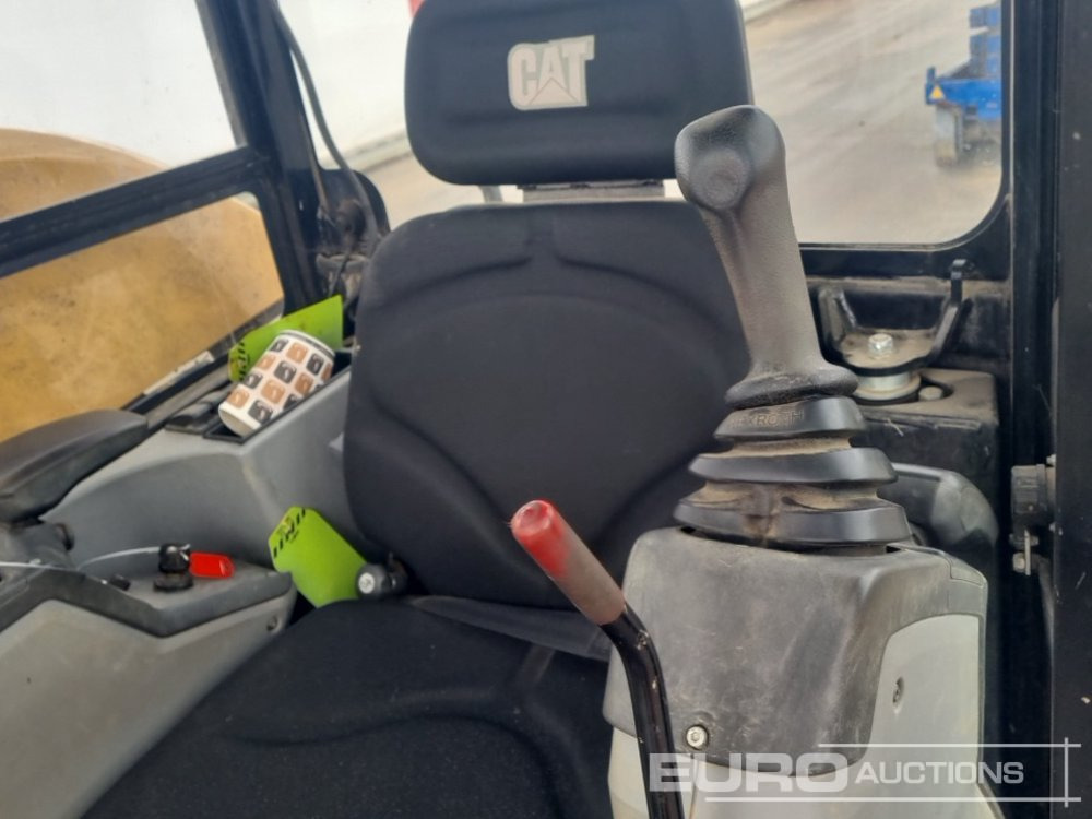 Mini escavadeira 2018 CAT 302.7DCR: foto 38