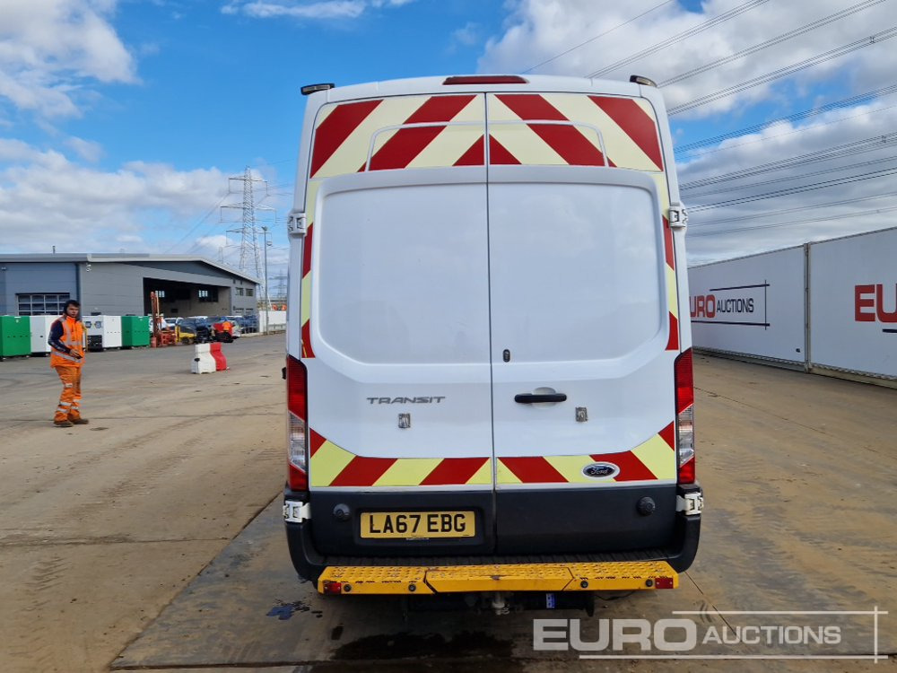 2018 Ford Transit 350 - Furgão compacto: foto 4 2018 Ford Transit 350 - Furgão compacto: foto 4