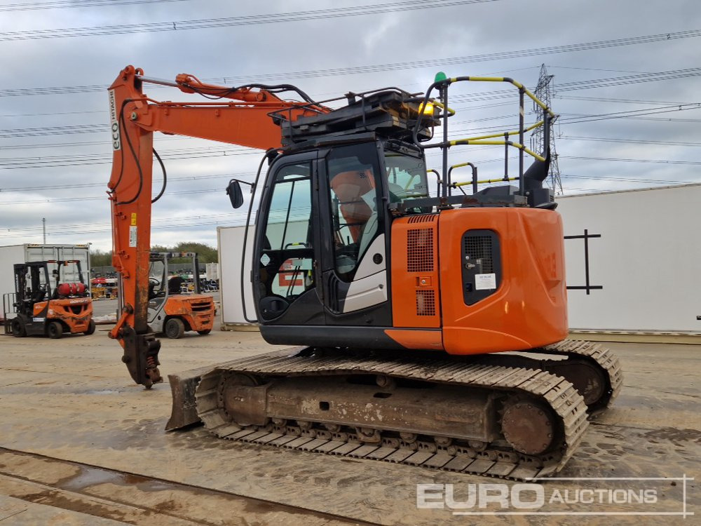 2018 Hitachi ZX135US-6 - Escavadora de rastos: foto 3 2018 Hitachi ZX135US-6 - Escavadora de rastos: foto 3