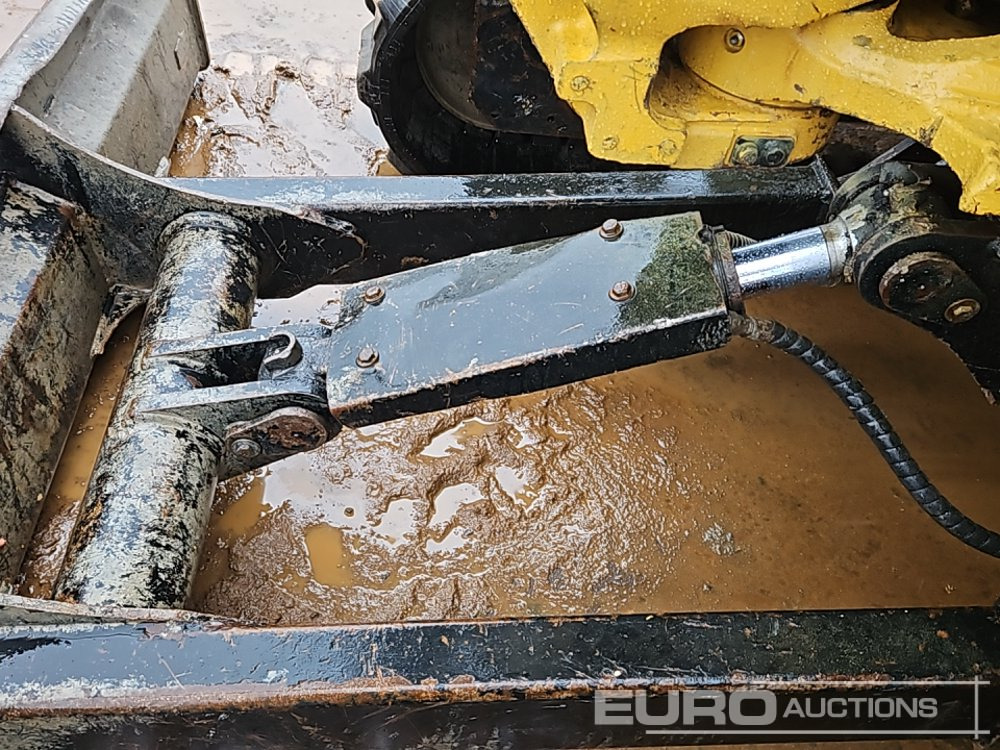 Mini escavadeira 2019 CAT 305E2: foto 37