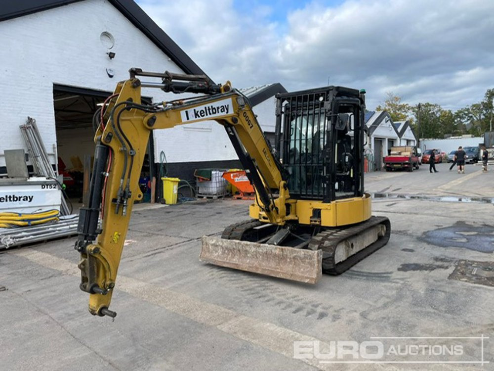 2019 CAT 305E2 - Mini escavadeira: foto 1 2019 CAT 305E2 - Mini escavadeira: foto 1