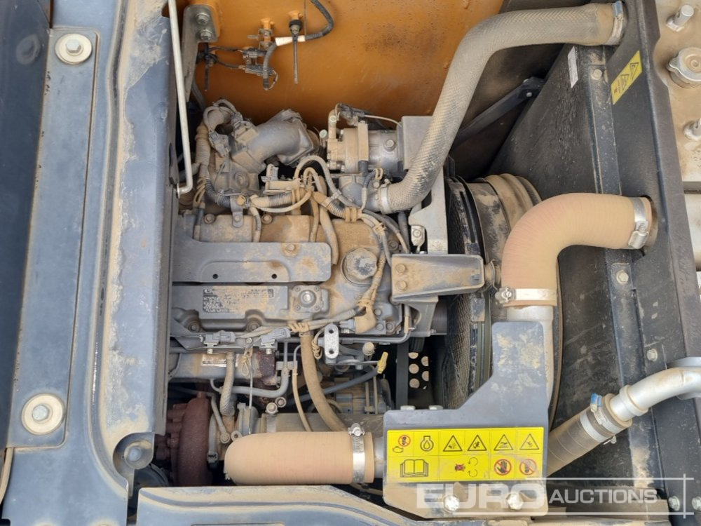 Escavadora de rastos 2019 Case CX130D: foto 28