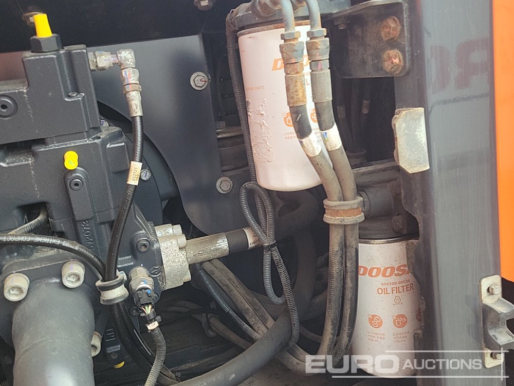 Escavadeira de rodas 2019 Doosan DX140W-5: foto 37