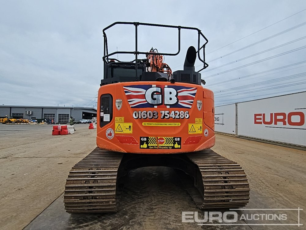 2019 Hitachi ZX135US-6 - Escavadora de rastos: foto 4 2019 Hitachi ZX135US-6 - Escavadora de rastos: foto 4