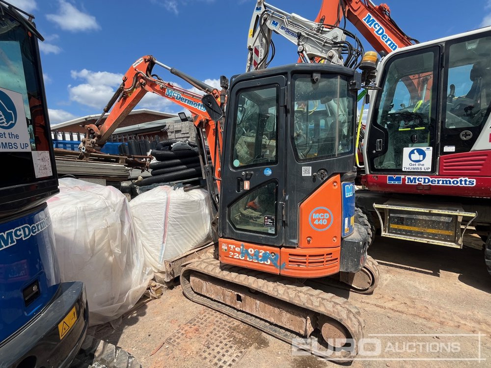 2019 Hitachi ZX26U-5A CR - Mini escavadeira: foto 1 2019 Hitachi ZX26U-5A CR - Mini escavadeira: foto 1