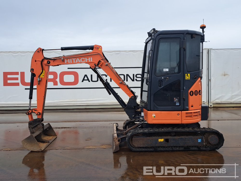 2019 Hitachi ZX26U-5A CR - Mini escavadeira: foto 2 2019 Hitachi ZX26U-5A CR - Mini escavadeira: foto 2