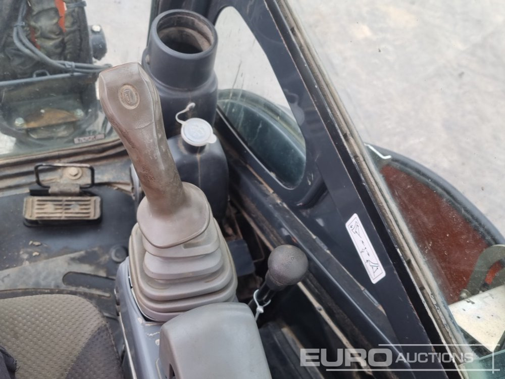 Mini escavadeira 2019 Hitachi ZX26U-6 CR: foto 36