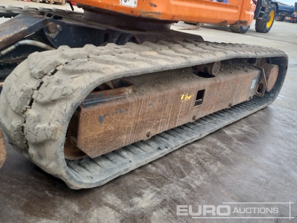 Mini escavadeira 2019 Hitachi ZX26U-6 CR: foto 9