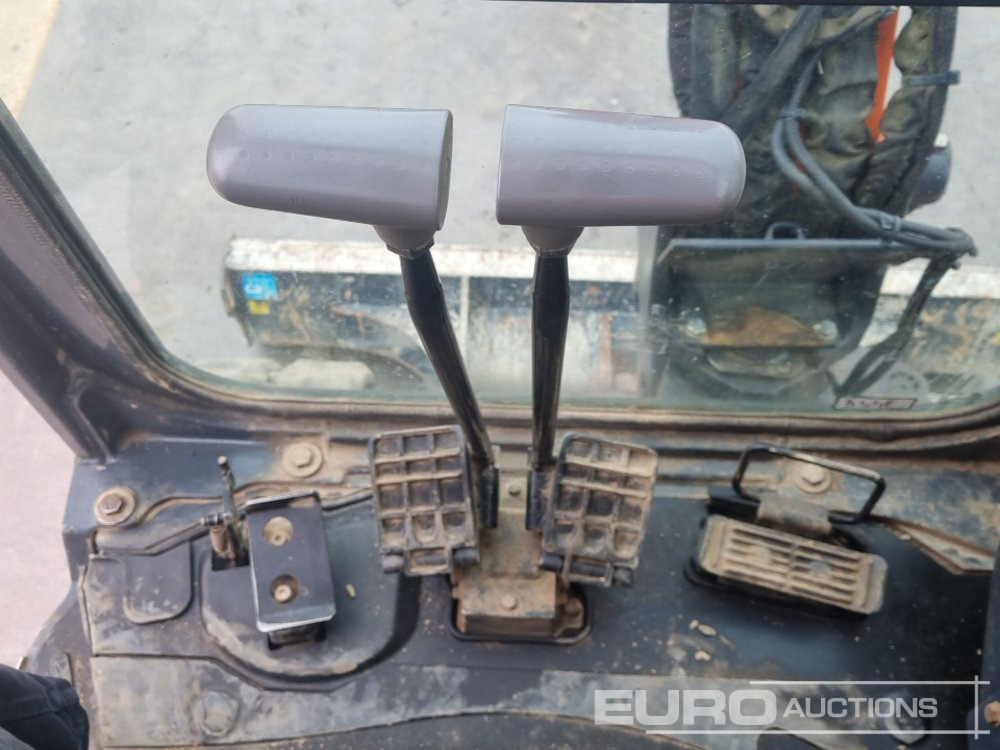 Mini escavadeira 2019 Hitachi ZX26U-6 CR: foto 37
