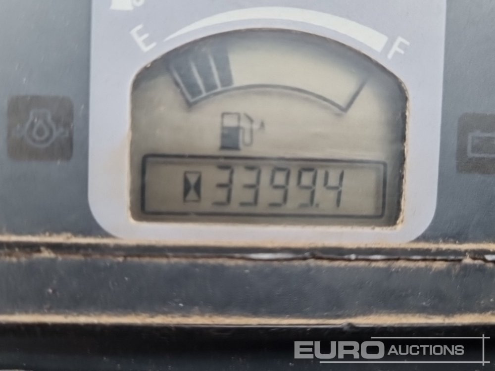 Mini escavadeira 2019 Hitachi ZX26U-6 CR: foto 42