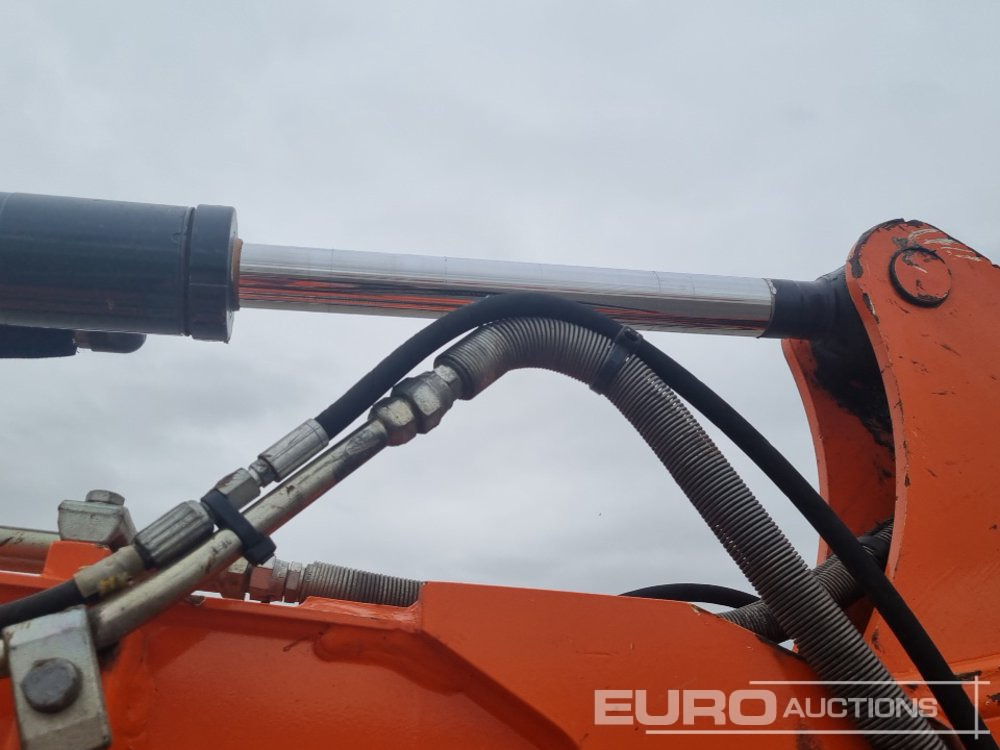 Mini escavadeira 2019 Hitachi ZX26U-6 CR: foto 19