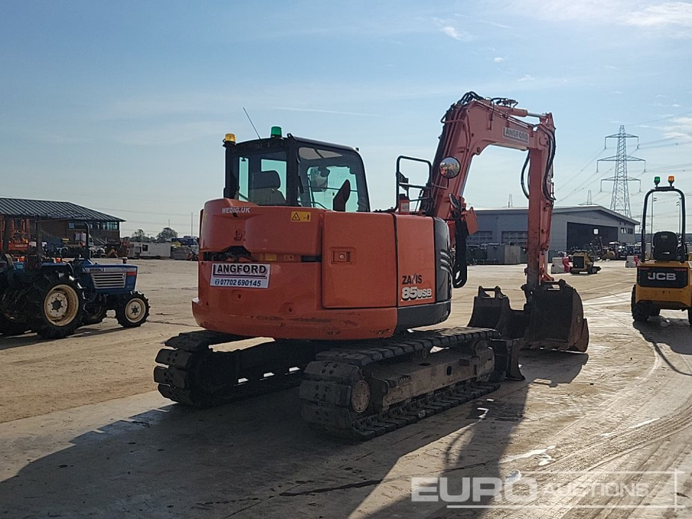 2019 Hitachi ZX85USB-6 - Mini escavadeira: foto 5 2019 Hitachi ZX85USB-6 - Mini escavadeira: foto 5