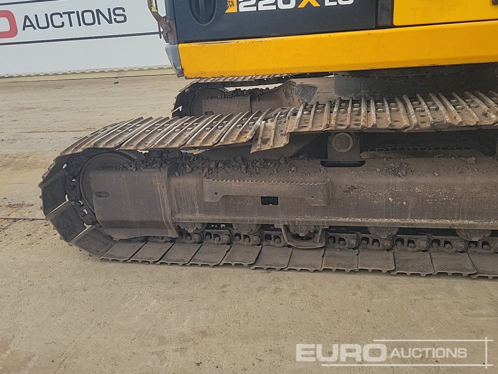Escavadora de rastos 2019 JCB 220XL: foto 10