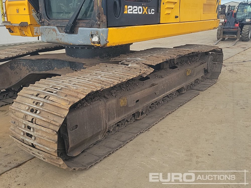 Escavadora de rastos 2019 JCB 220XL: foto 9