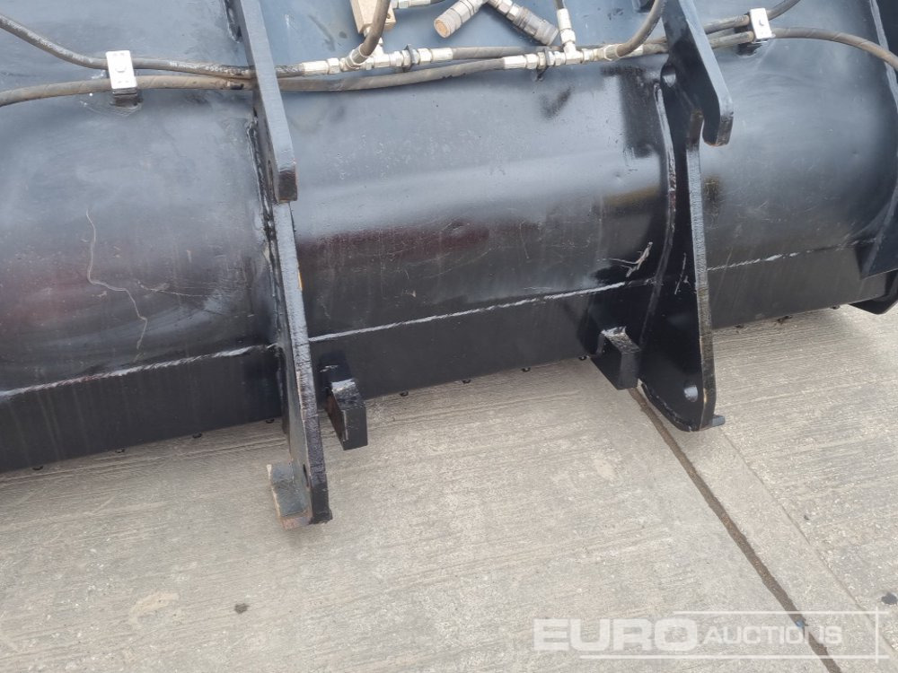 Balde 2019 JCB 76" 3 in 1 Bucket to suit Telehandler: foto 17