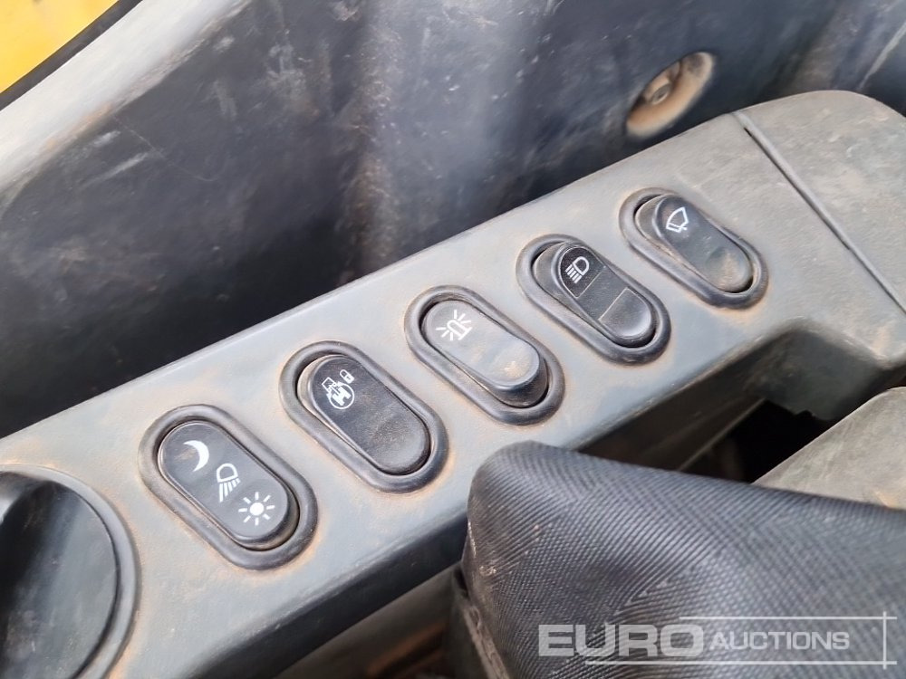 Escavadora de rastos 2019 Komatsu PC138US-11: foto 42