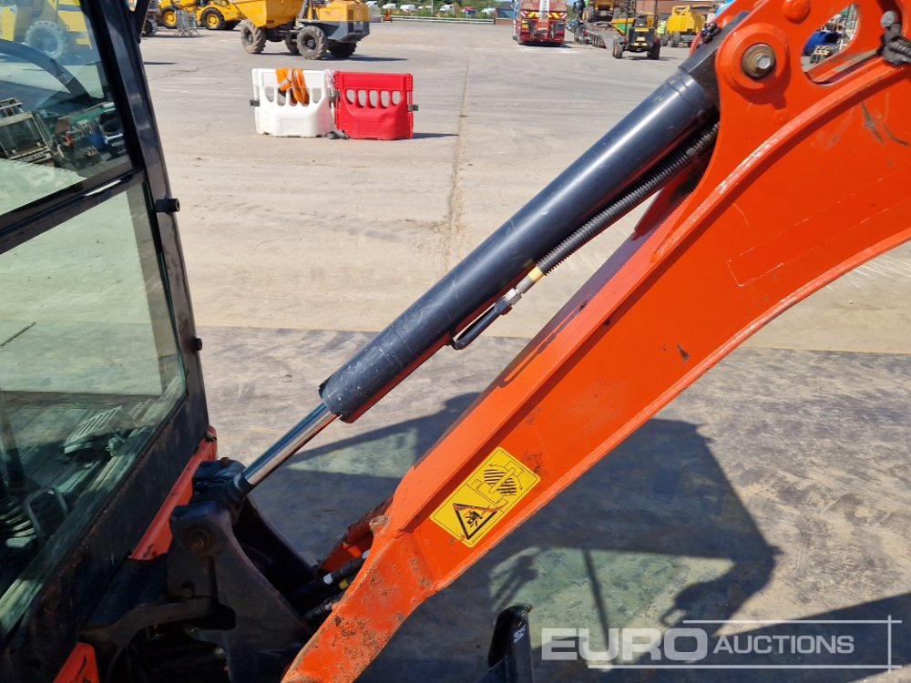 Mini escavadeira 2019 Kubota KX015-4: foto 24