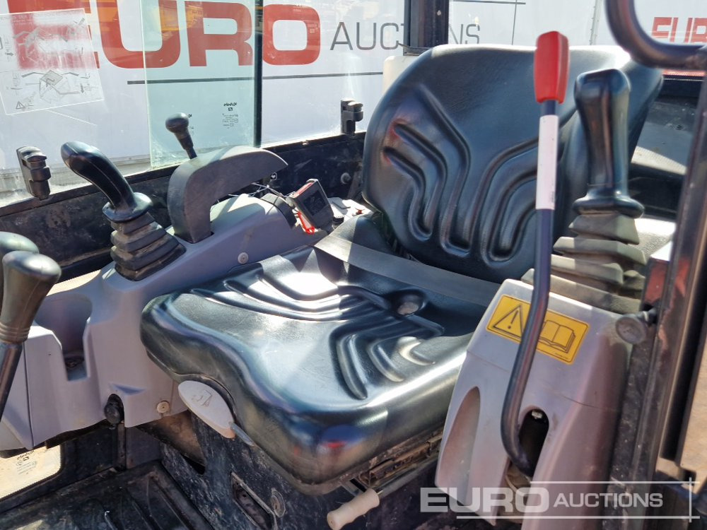 Mini escavadeira 2019 Kubota KX015-4: foto 35