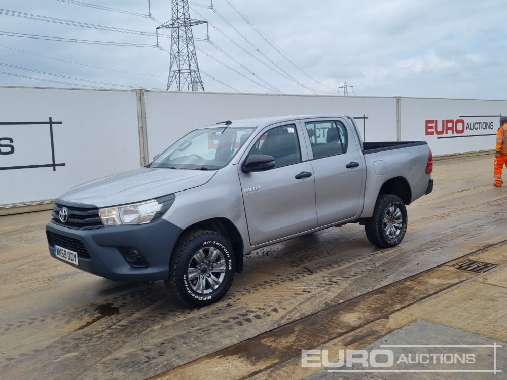 2019 Toyota Hilux - Pick-up: foto 1 2019 Toyota Hilux - Pick-up: foto 1
