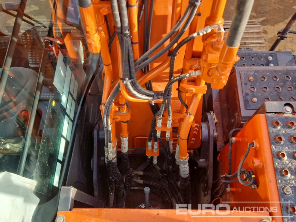 Escavadora de rastos 2020 Hitachi ZX130LCN-6: foto 17 Escavadora de rastos 2020 Hitachi ZX130LCN-6: foto 17