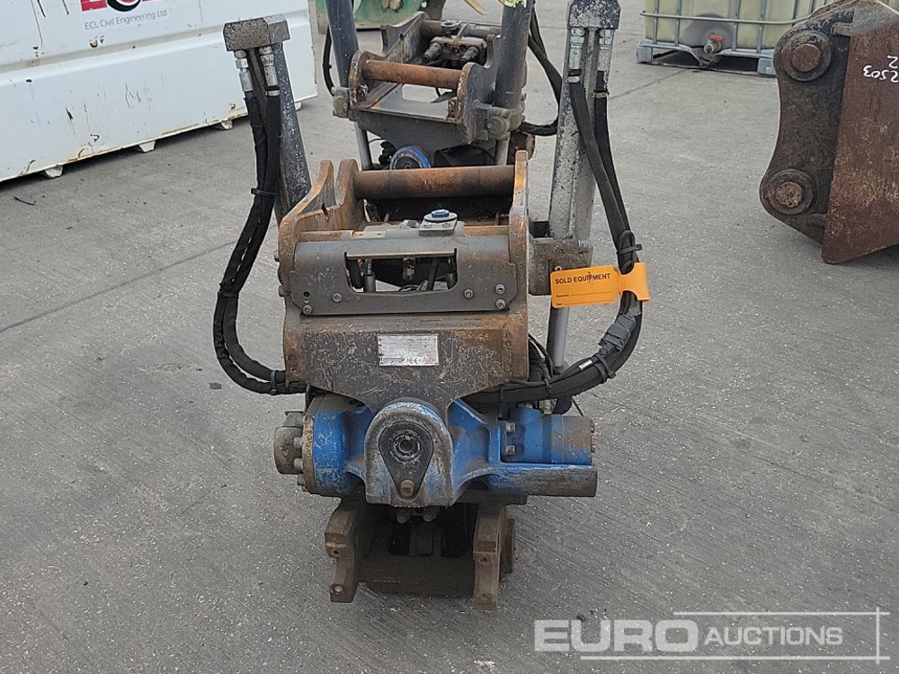 Acoplamento rápido 2020 SMP Hydraulic Tilt Rotator QH 60mm Pin to suit 10 Ton Excavator: foto 6