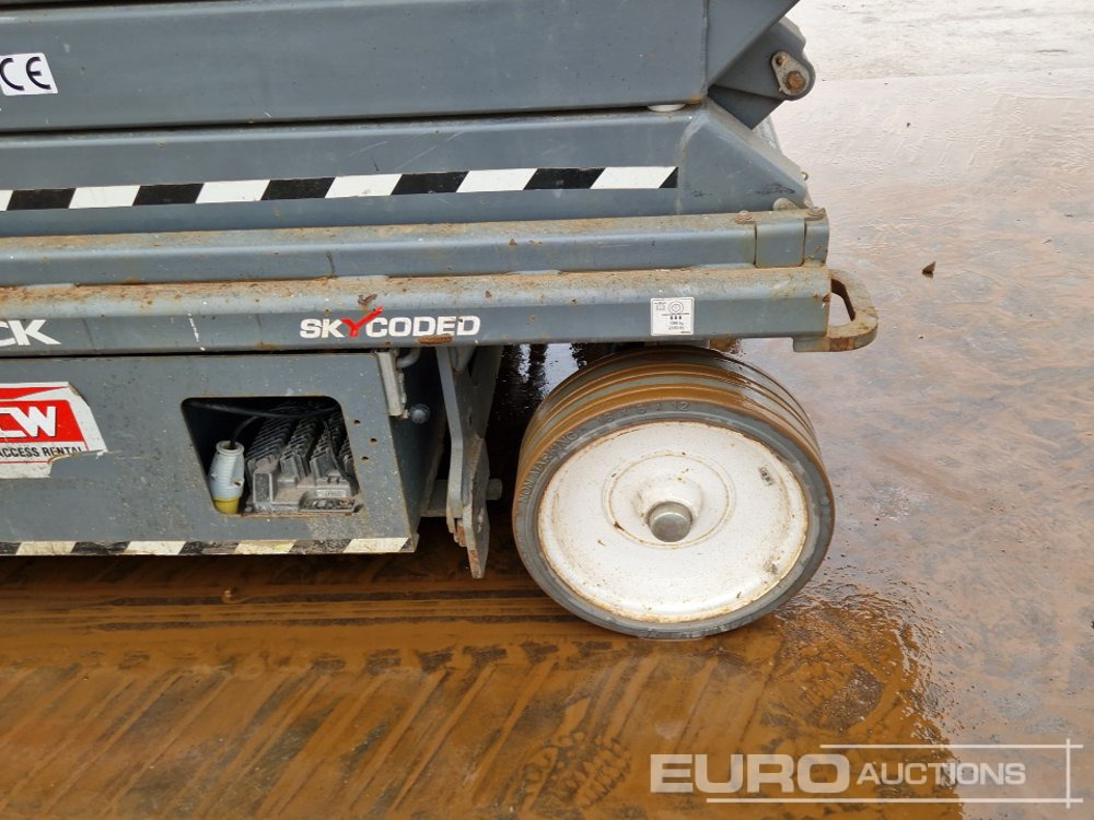 Plataforma aérea 2020 SkyJack SJ4732
SJ16: foto 12