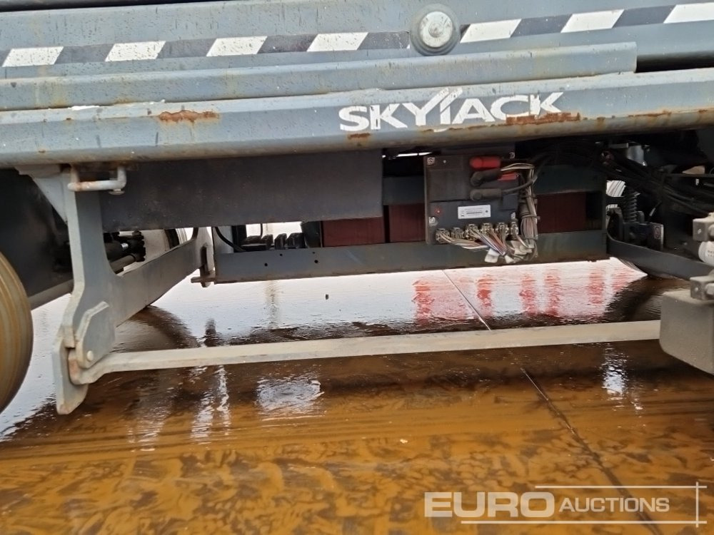 Plataforma aérea 2020 SkyJack SJ4732
SJ16: foto 20